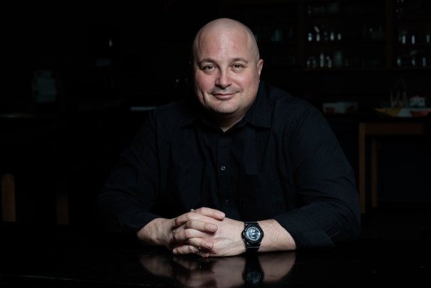 Tonio Favetta Author of Falling From the Ground